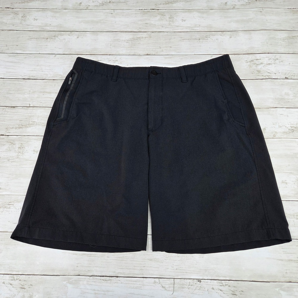 Under Armour Performance Loose Fit Shorts Mens 38 Black Zipper Pocket Activewear
